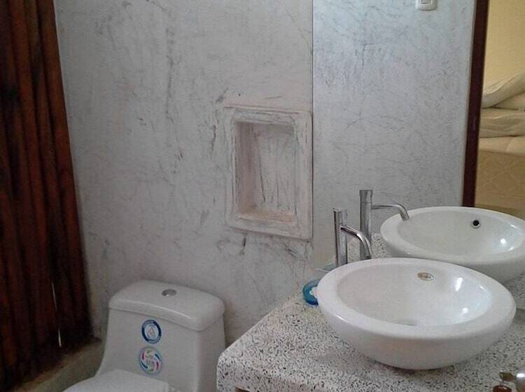 هتل Punta Sol Departamentos