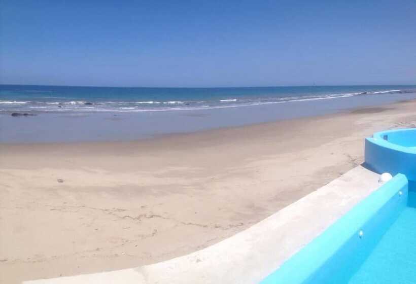 هتل Punta Sol Departamentos