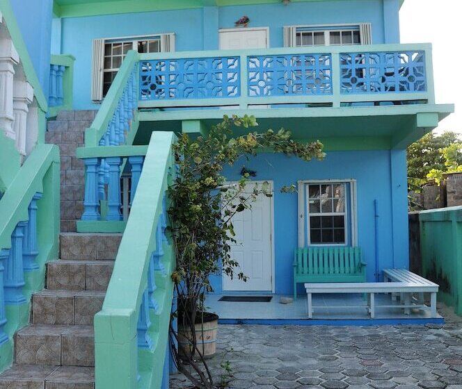 בית מלון כפרי Rainbow