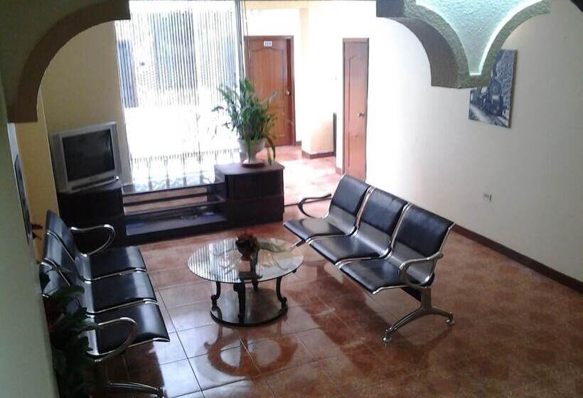 فندق Riobamba Inn