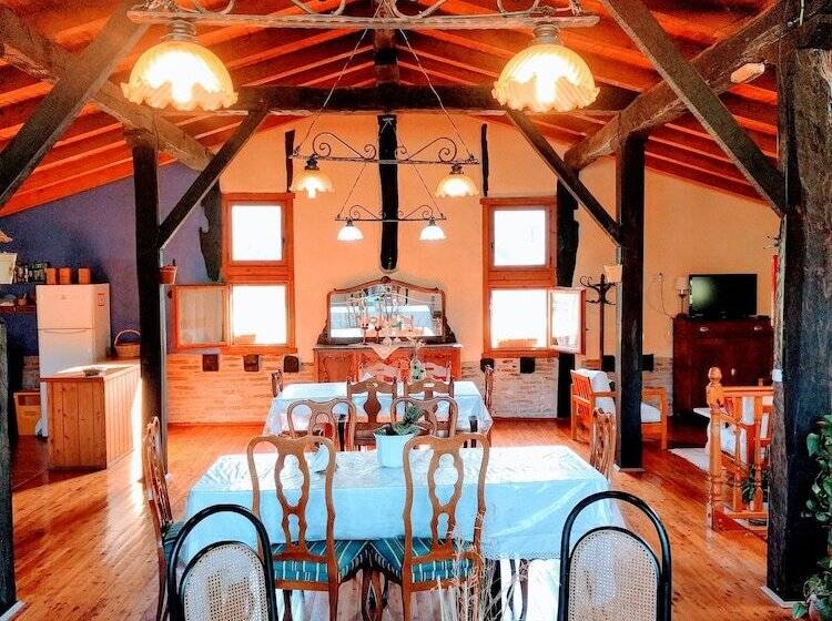 فندق ريفى Agroturismo Y Apartamentos Ondarre