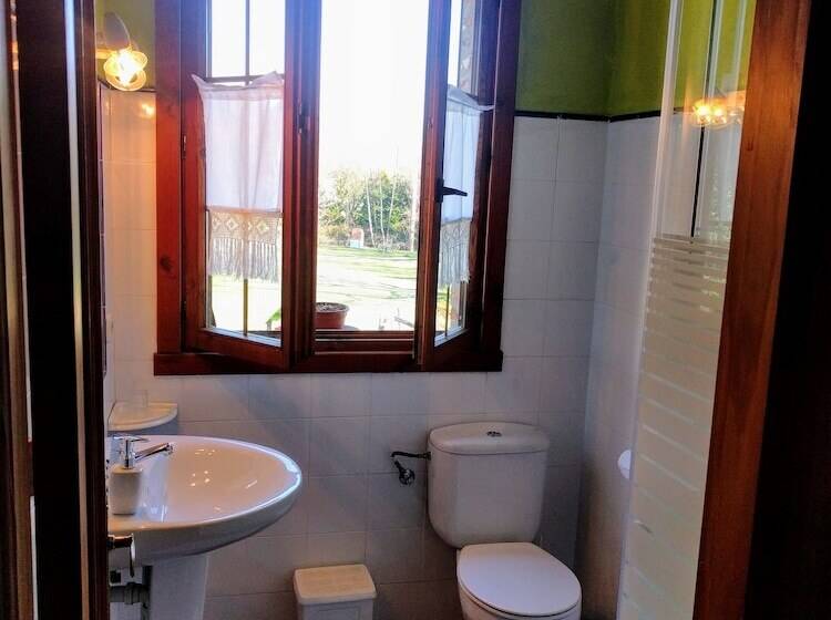 فندق ريفى Agroturismo Y Apartamentos Ondarre