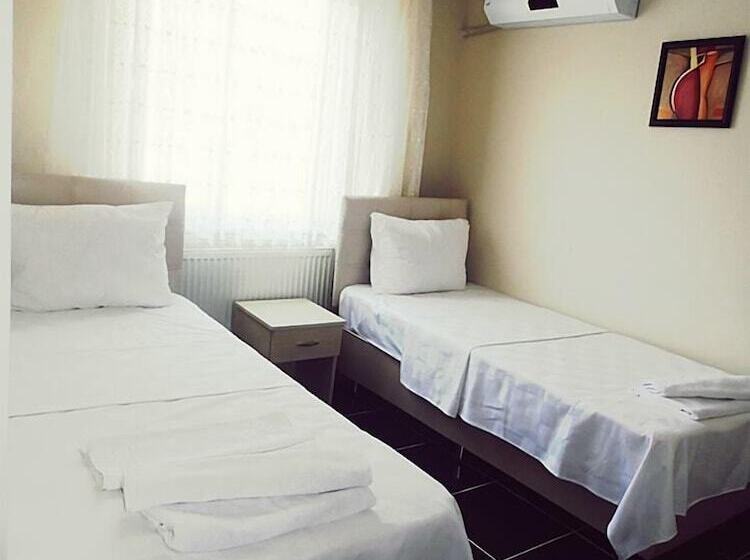 בית מלון כפרי Saral