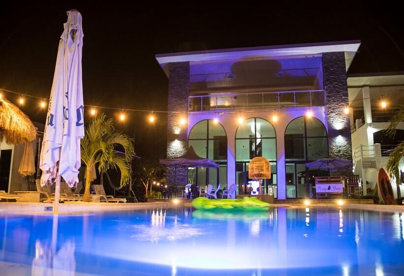 호텔 Show Pony Beach Resort