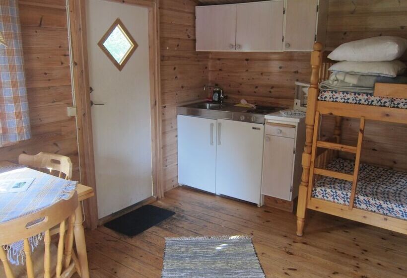 בית מלון כפרי Sikhalls Camping Och Restaurang