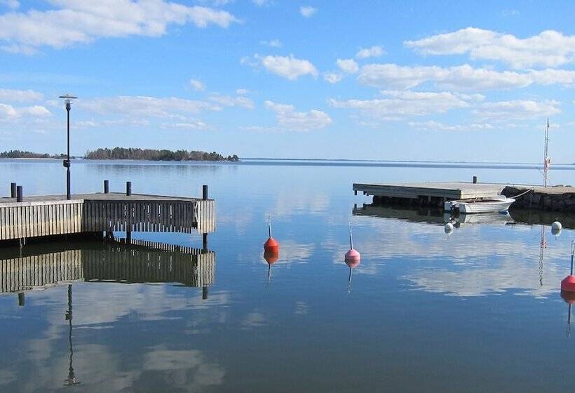 בית מלון כפרי Sikhalls Camping Och Restaurang