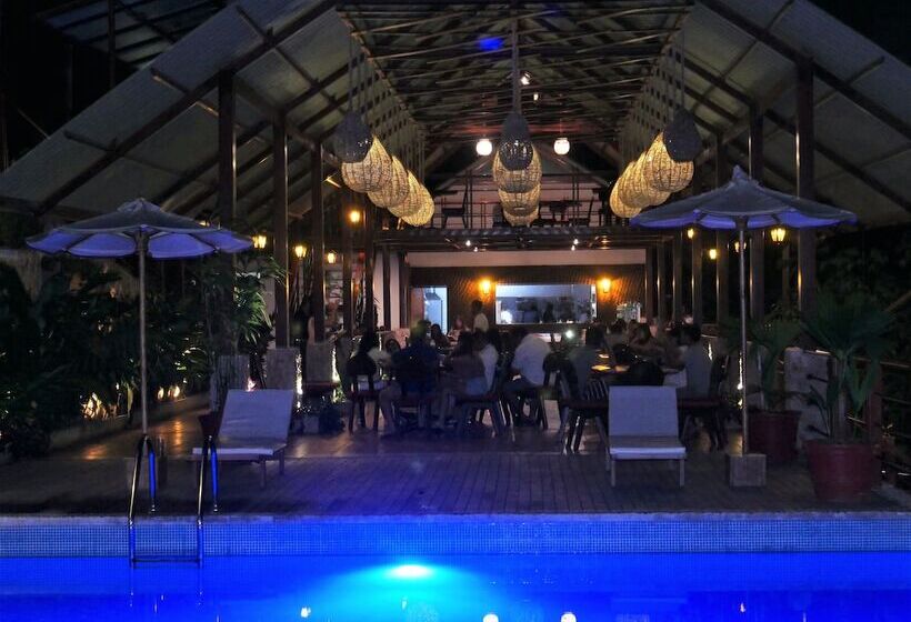 酒店 Sumaj Lagoon Lodge