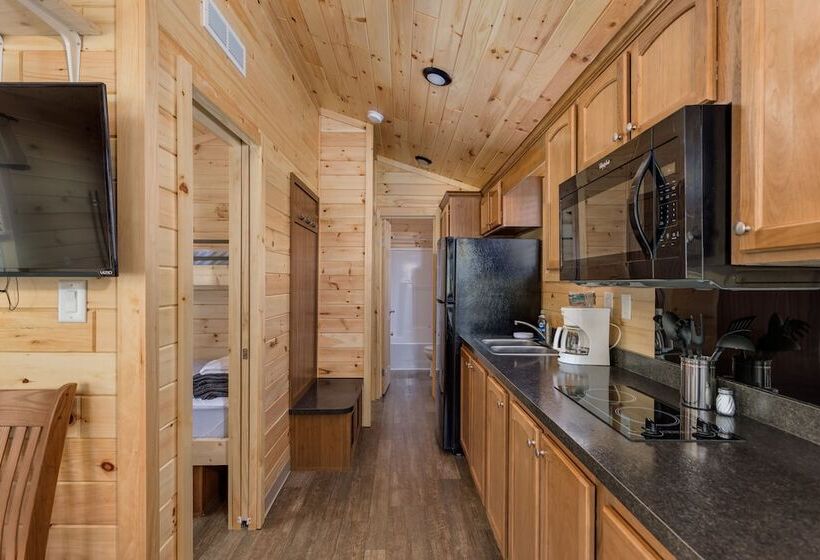 בית מלון כפרי Sun Retreats Nantahala