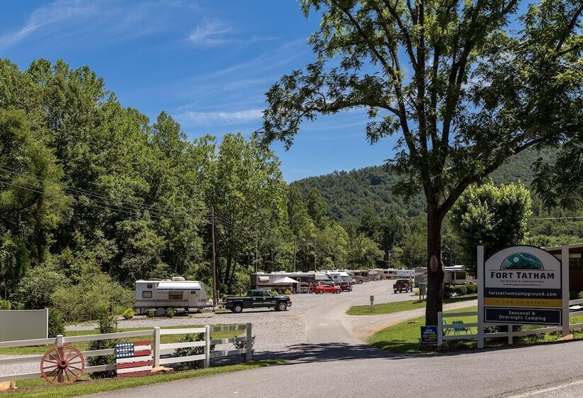 בית מלון כפרי Sun Retreats Nantahala