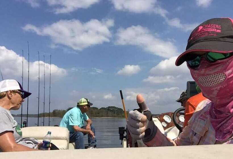 酒店 Tale Chasers Outdoor Guides