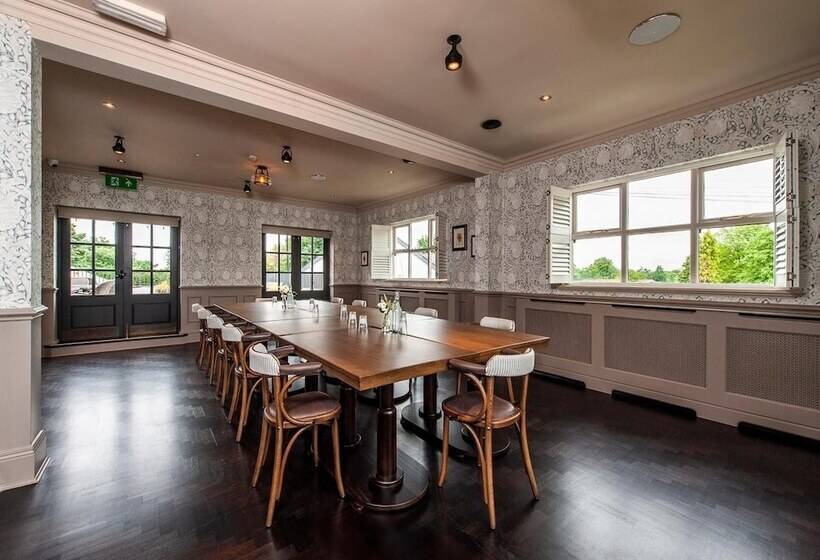 호텔 The Bulls Head