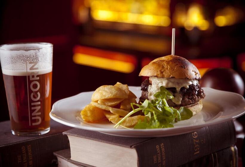 호텔 The Bulls Head