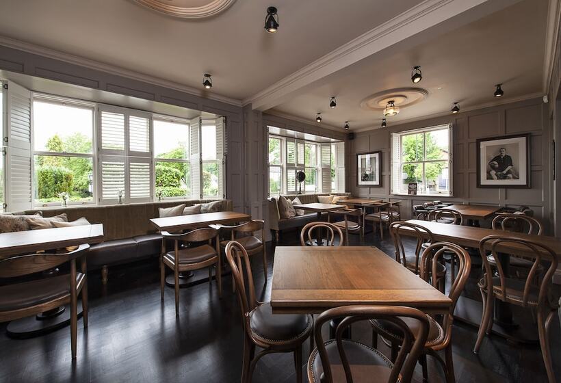 호텔 The Bulls Head