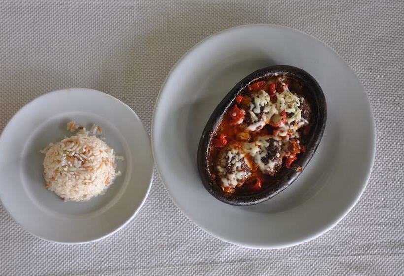 호텔 Turbel Cave House