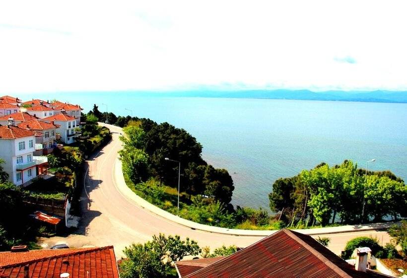 هتل Turhan Pansiyon