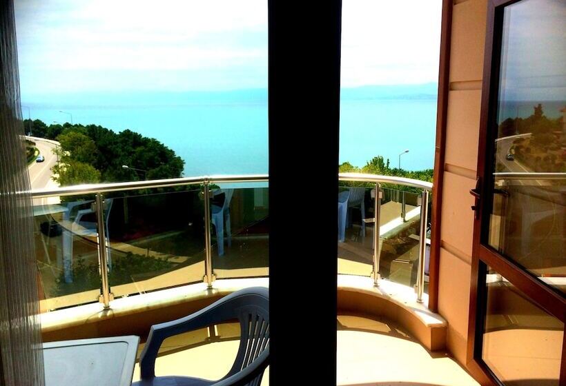 هتل Turhan Pansiyon