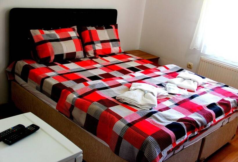 فندق Turhan Pansiyon