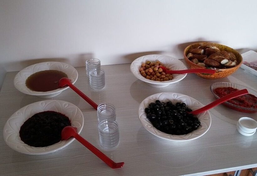 호텔 Tuzcuoglu Pansiyon