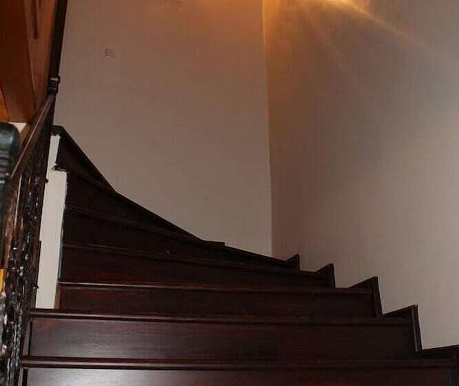 호텔 Tuzcuoglu Pansiyon