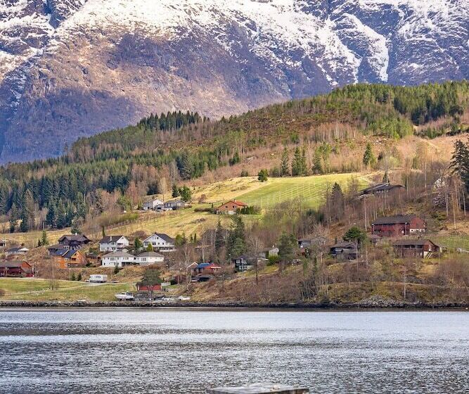 酒店 Ulvik Camping