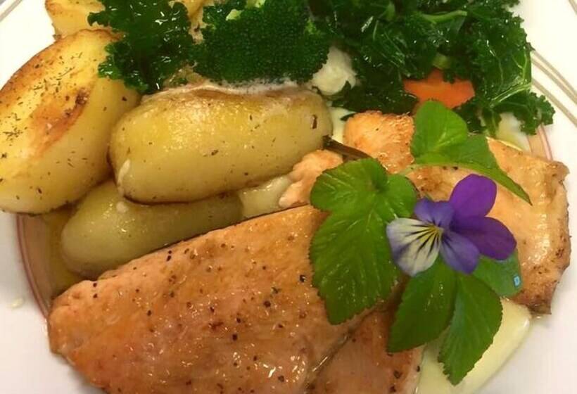 酒店 Ulvik Camping