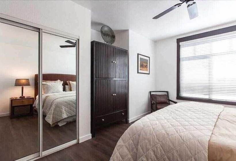 فندق Village 2230 White Mountain Lodge