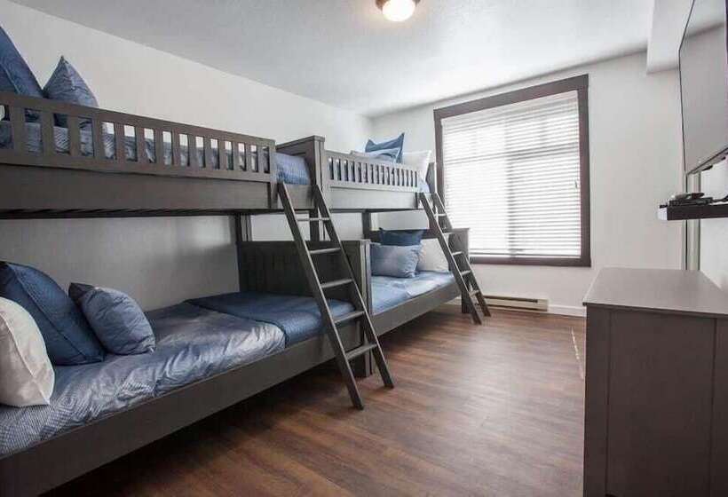 فندق Village 2230 White Mountain Lodge