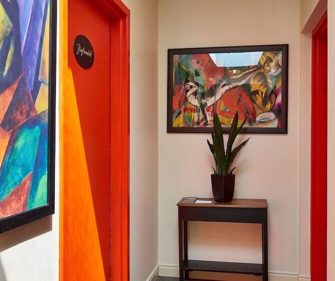 酒店 Vine Village Apartments