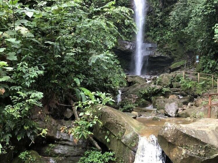 La Floresta Tarapoto Hostal