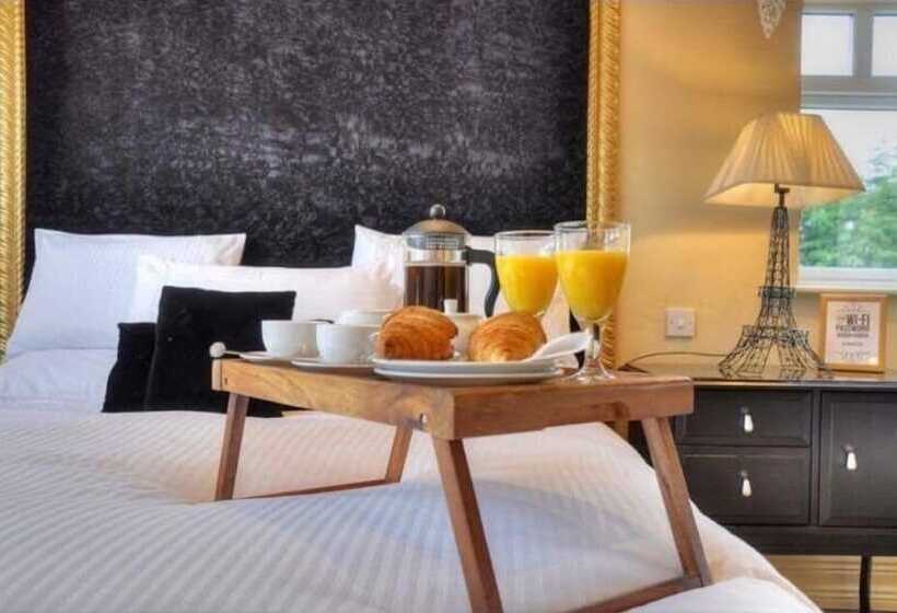 Lakeview Lodge Bed And Breakfast