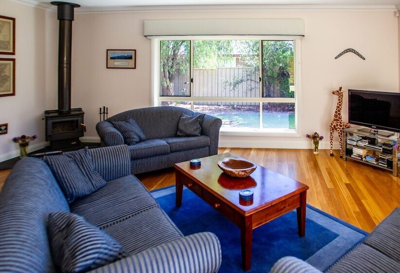 Lochnagar Barossa   Adults Only