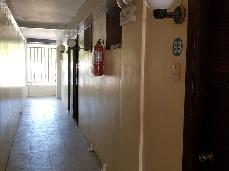 בית מלון כפרי Miami Heat Beach Resort