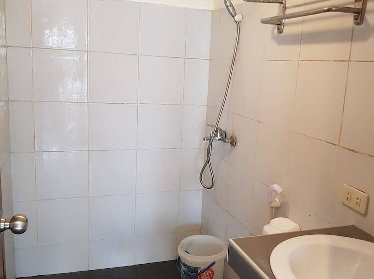 בית מלון כפרי Miami Heat Beach Resort