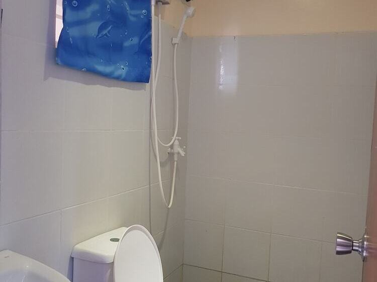 בית מלון כפרי Miami Heat Beach Resort