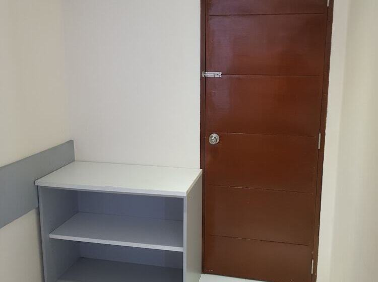 فندق Miami Heat Beach Resort