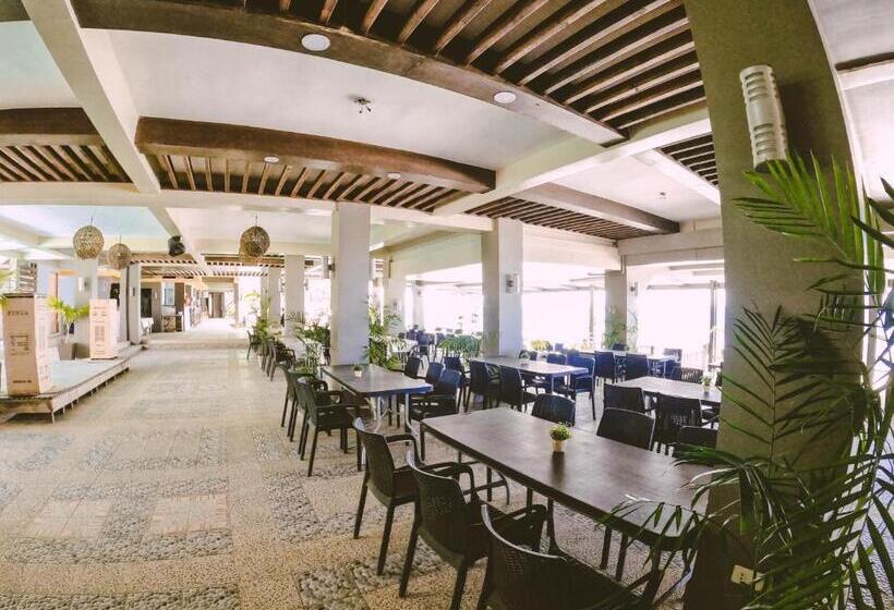 בית מלון כפרי Miami Heat Beach Resort