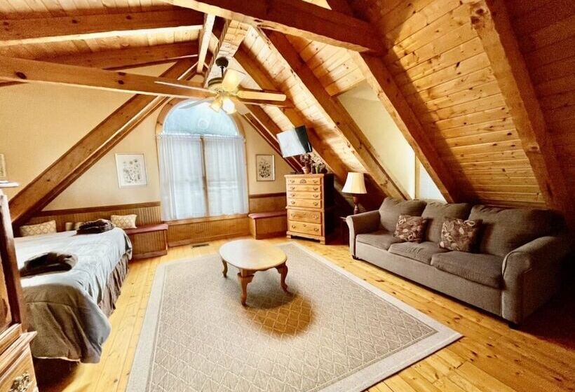 Olde Tyme Way Cabins 3526