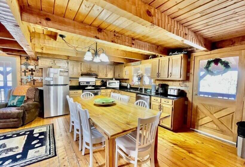 Olde Tyme Way Cabins 3526