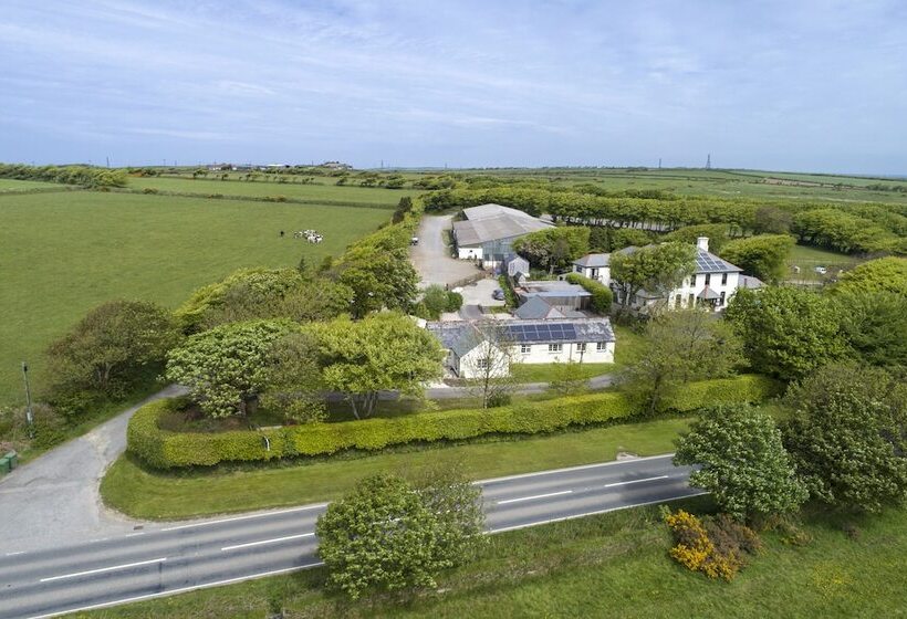 Pendragon Country Cottages