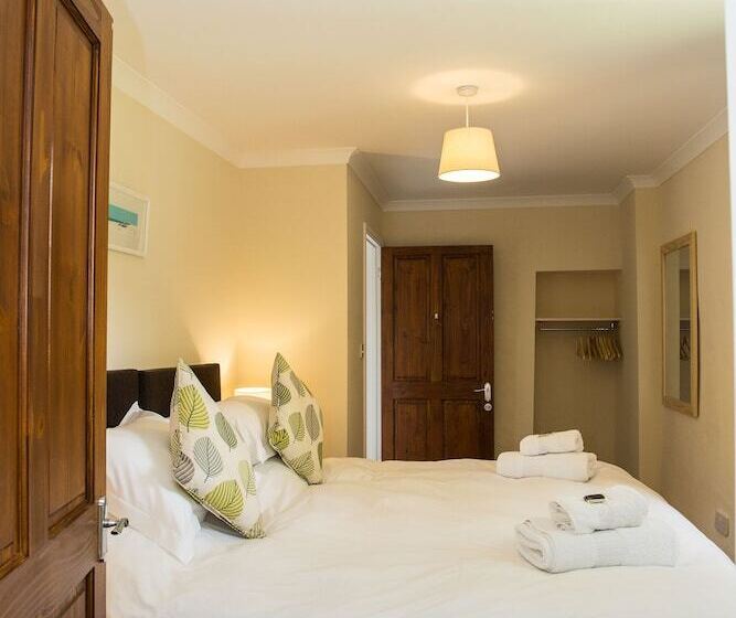 Pendragon Country Cottages