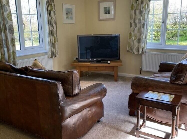 Pendragon Country Cottages