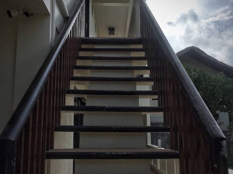 Pensão Aloe De Diniwid