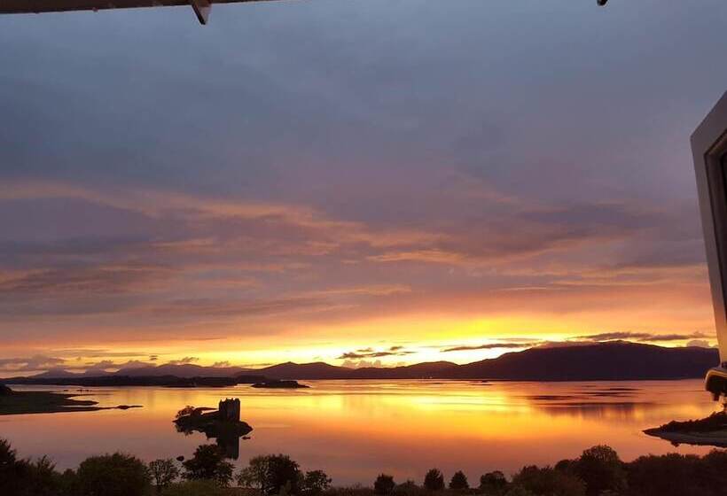 بنسيون Appin Bay View