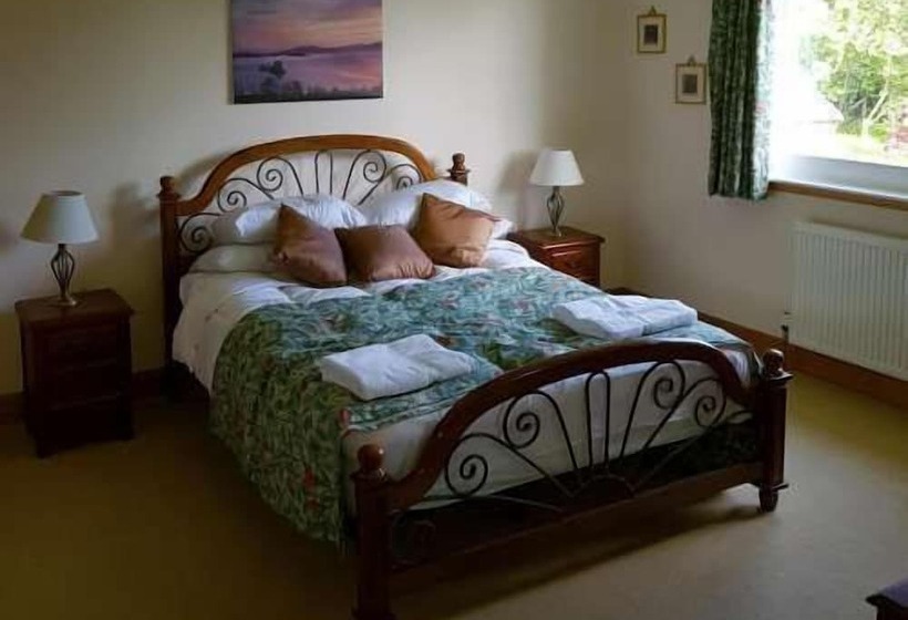 بنسيون Appin Bay View