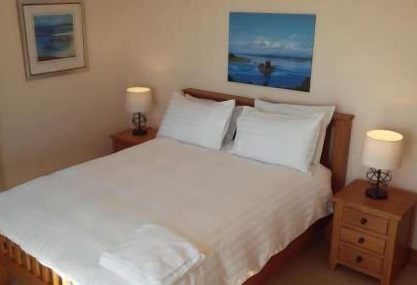 بنسيون Appin Bay View