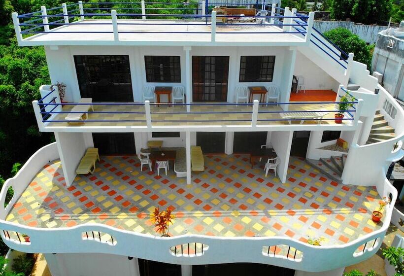 펜션 Aquarius Terraces Boutique Resort