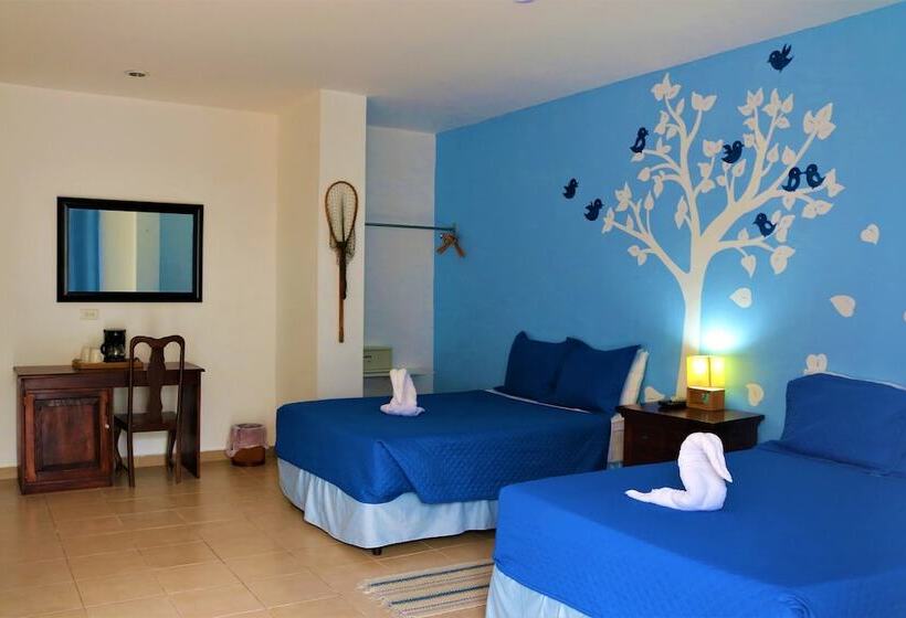 פנסיון Bellamar Beach Inn