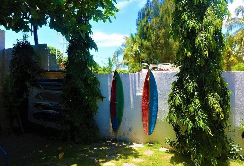 פנסיון Bellamar Beach Inn