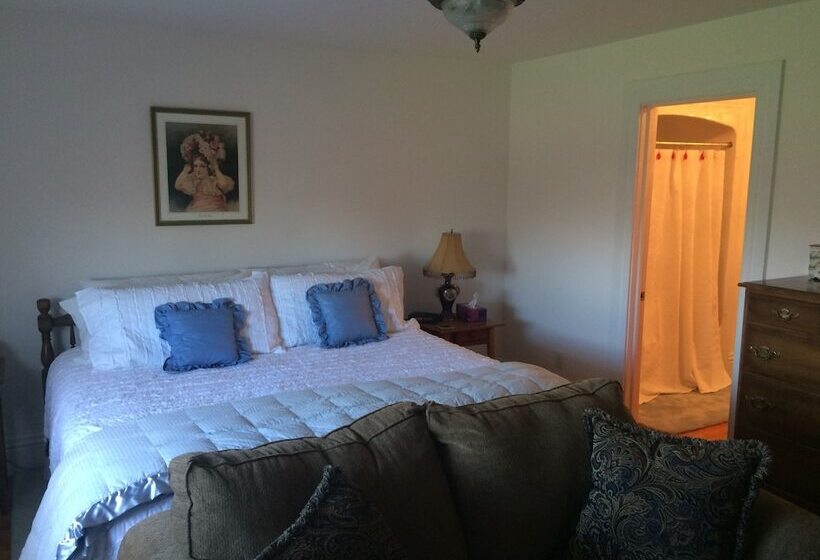 ペンション Butternut Ridge Bed & Breakfast