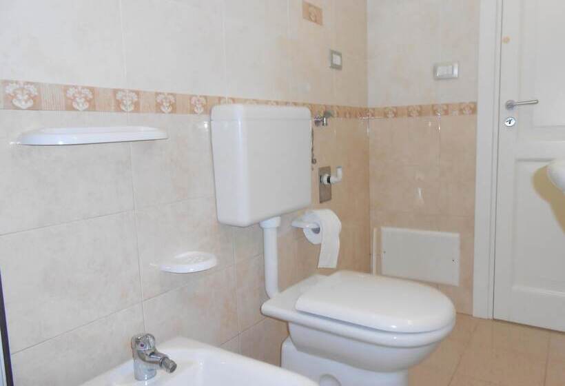 بنسيون Casa Sasha